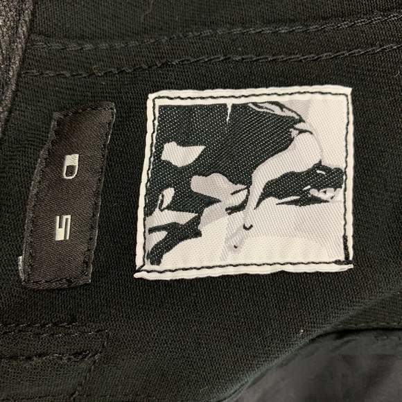 RICK OWENS DRKSHDW Black Coated Sleeveless Vest - Picture 5 of 6